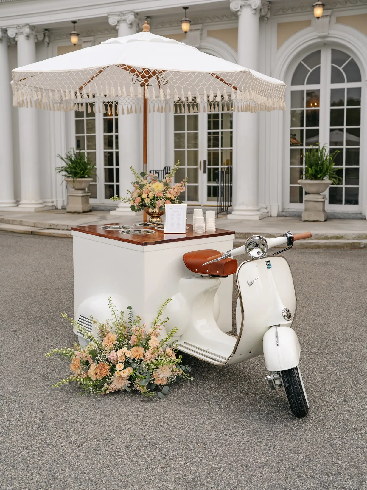 delini gelato vespa wedding