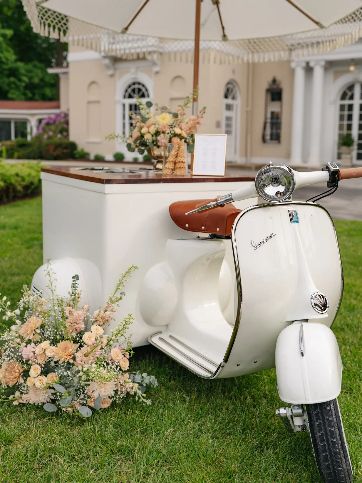 delini gelato vespa bar luxury best product